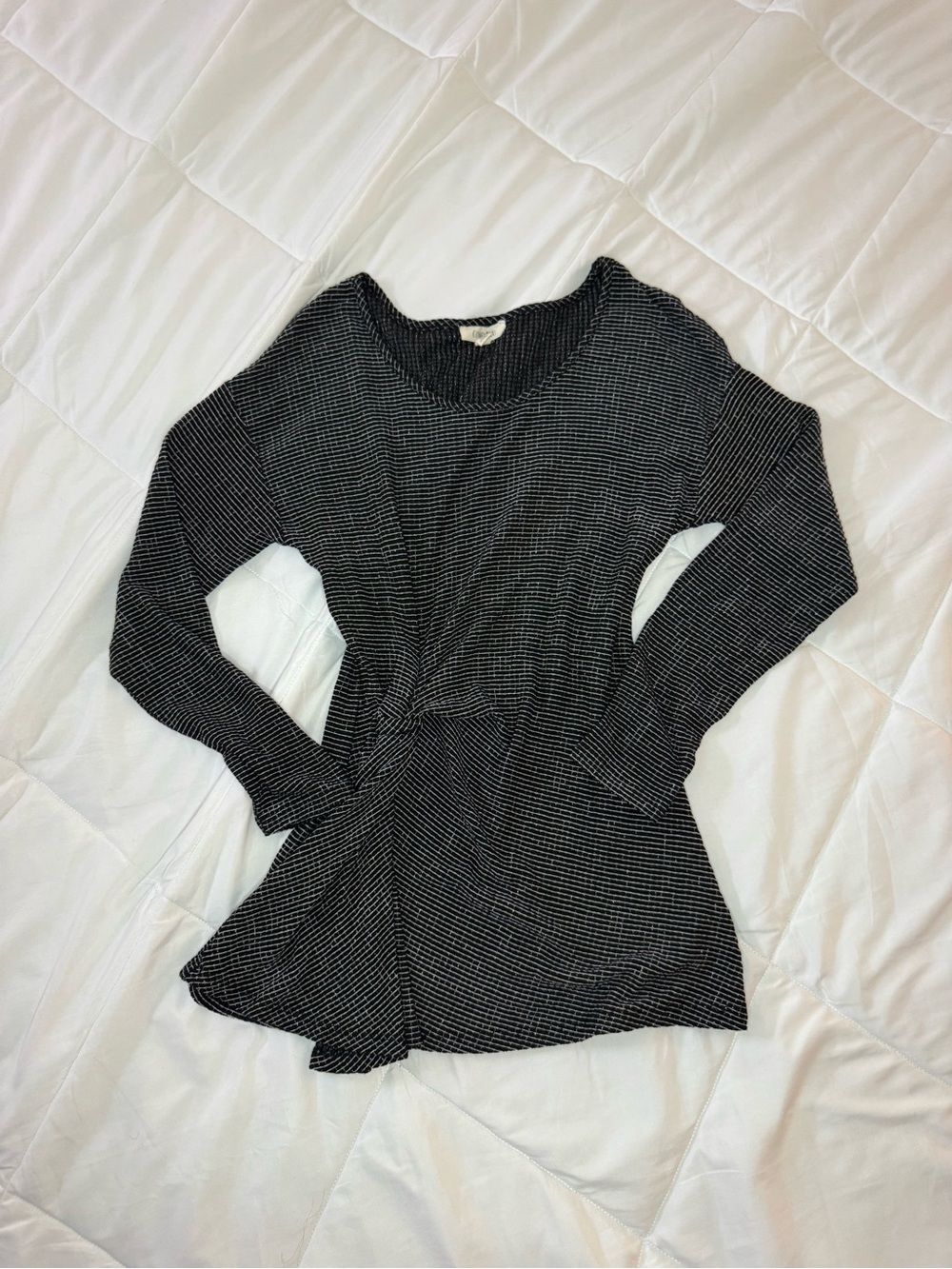 Black and White Twist-Front Long Sleeve Top